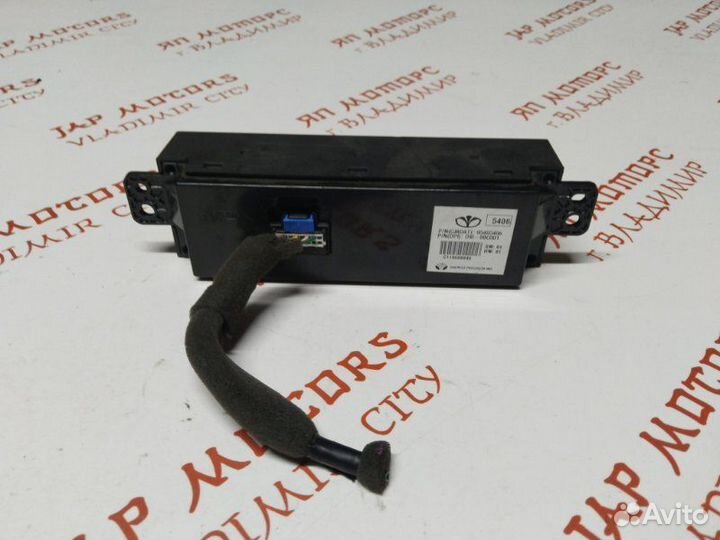 Информационный дисплей Chevrolet Captiva C140 2.4