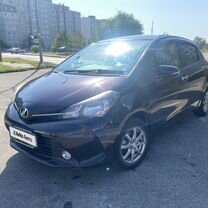 Toyota Vitz 1.0 CVT, 2015, 167 000 км, с пробегом, цена 1 050 000 руб.