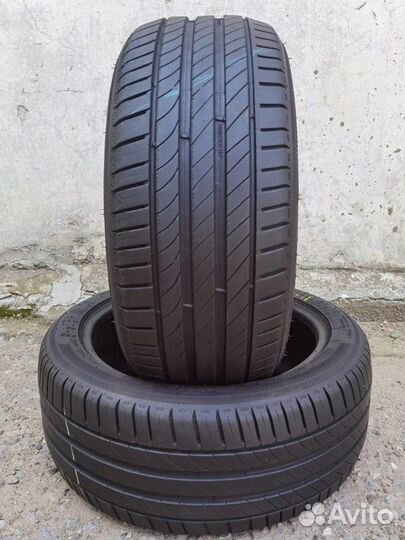 Kleber Dynaxer UHP 225/45 R17 94W