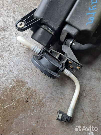 Адсорбер топливный Volkswagen Touareg