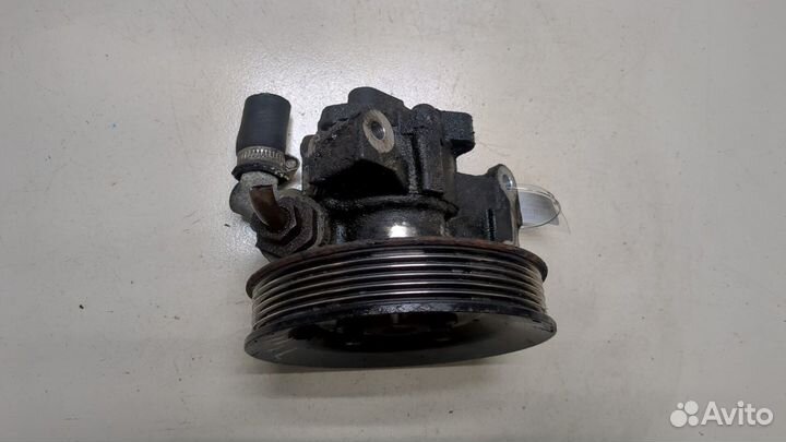 Гур Mercedes Vito W638, 2002