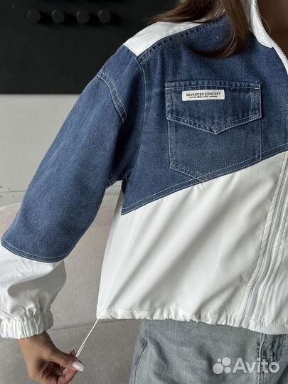 Ветровка женская