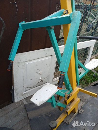 Уличный тренажер бу