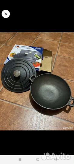 Чугунная сковорода вок