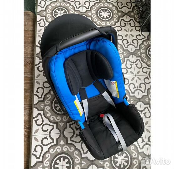 Автокресло britax romer
