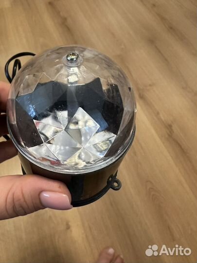 Проектор в розетку разноцветный