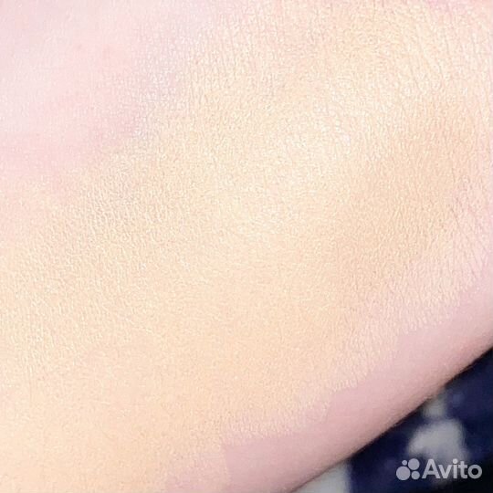 Консилер Givenchy W100
