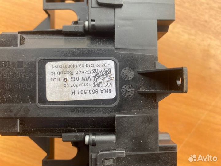 Подрулевой переключатель Skoda Rapid универсал