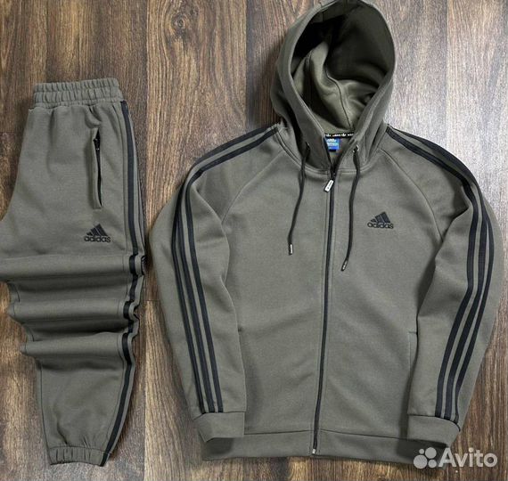 Спортивный костюм мужской