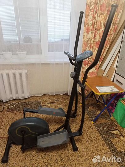 Эллиптический тренажер