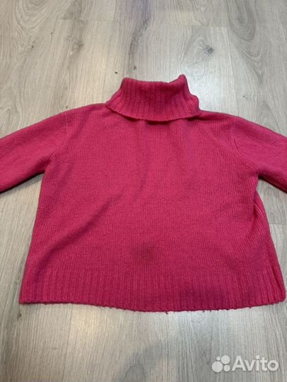 Свитер женский