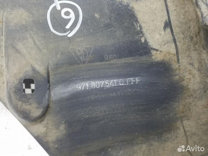 Юбка переднего бампера Porsche Panamera 2