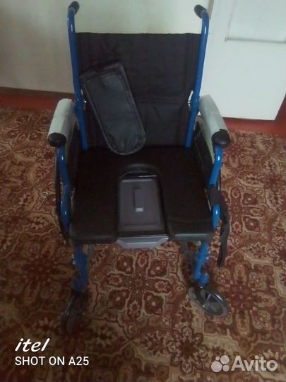 Инвалидная коляска