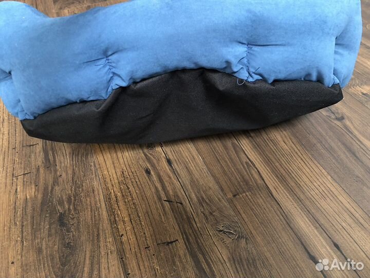 Лежанка для кошек