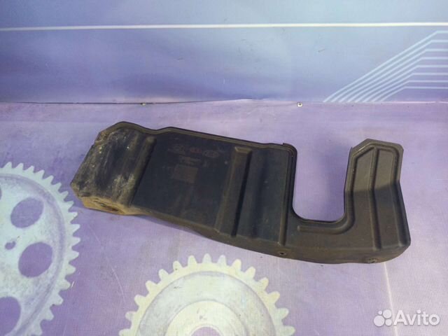 Пыльник двигателя левый Kia Sportage 2