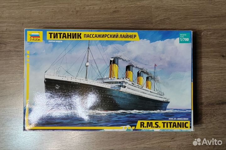 Сборная модель корабля Титаник
