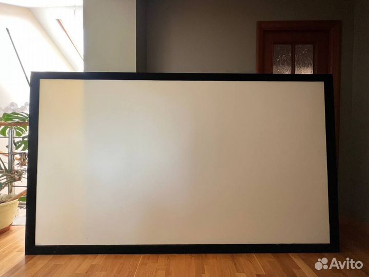 Экран для домашнего кинотеатра