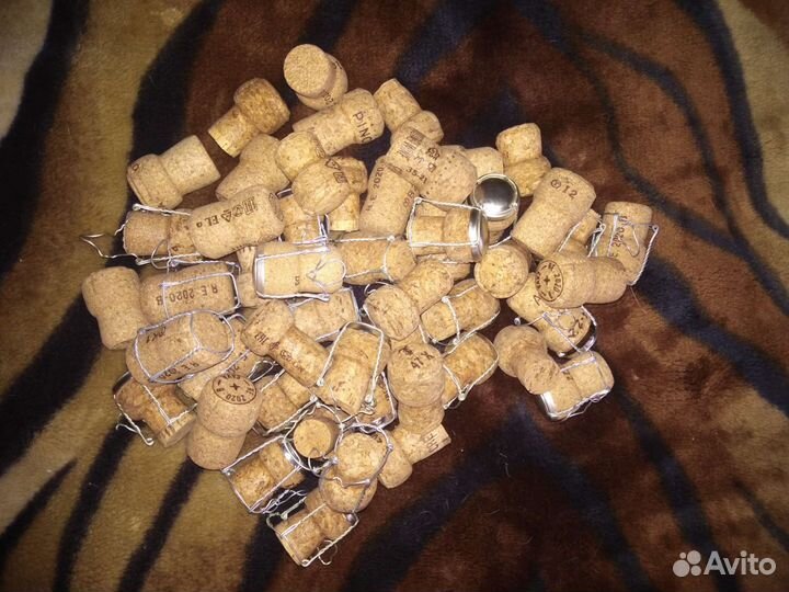 Пробка для вина, корковая в ассортименте