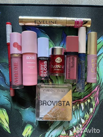 Косметика пакетом