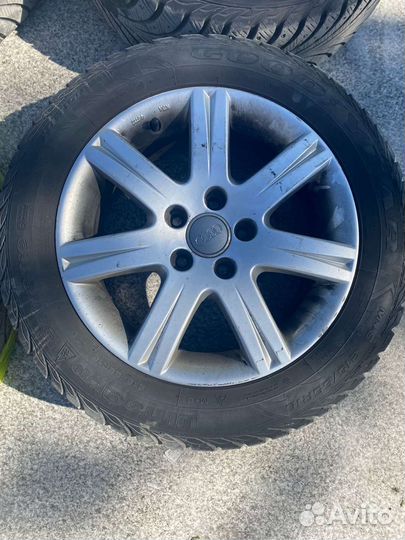 Диски от ауди оригинал вместе с резиной