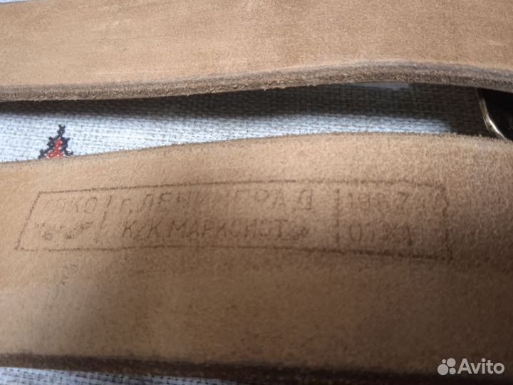 Мужской кожаный ремень коричневый