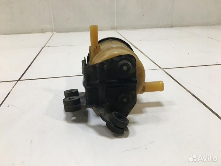 Бачок гидроусилителя Hyundai Santa Fe II (2005—201