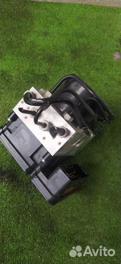Блок ABS Volvo V70 B4204T7 2011