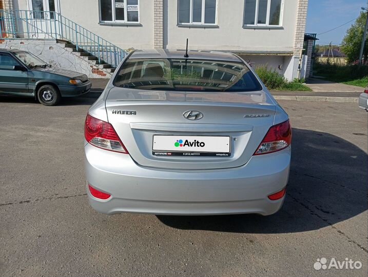 Hyundai Solaris 1.4 МТ, 2011, 133 100 км