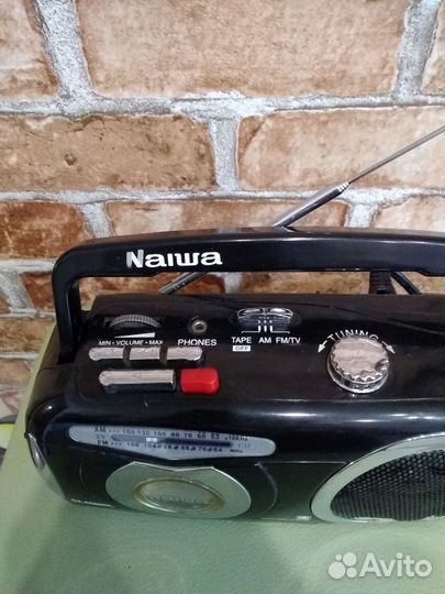 Кассетная магнитола - радиоприемник 