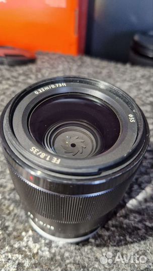 Объектив Sony 35mm f 1.8