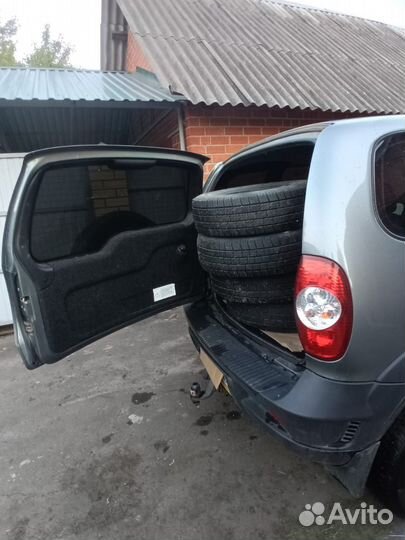 Chevrolet Niva 1.7 МТ, 2011, 48 000 км