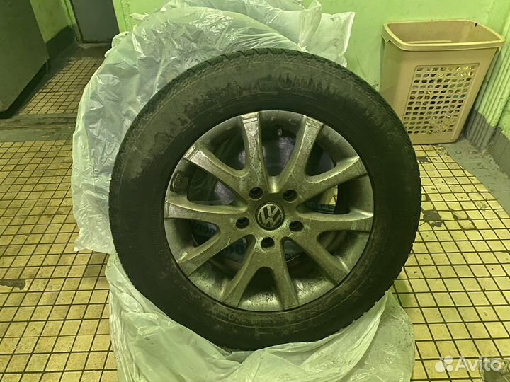 R17 Continental ContiExtremeContact 235/65, PCD 5x130 DIA 71.5