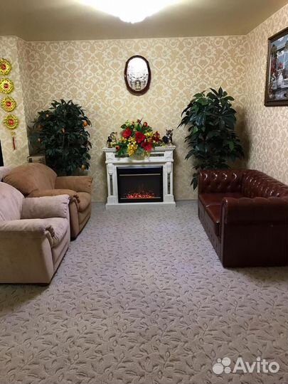 Электрический камин с порталом