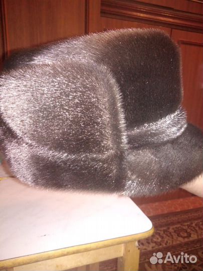 Мужская зимняя шапка