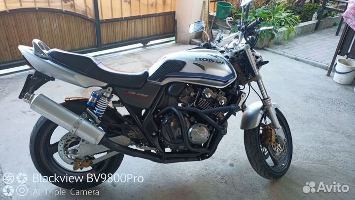 Honda CB 400 vtek 1