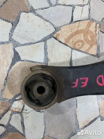 Рычаг нижний передний левый Hyundai Sonata New 2.0