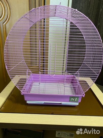 Клетка маленькая для попугаев