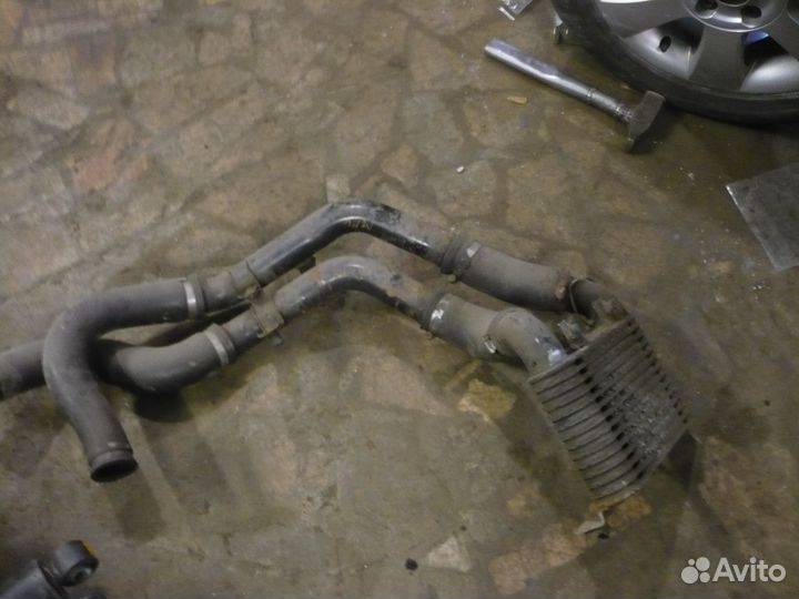 Интеркулер радиатора Mazda MPV