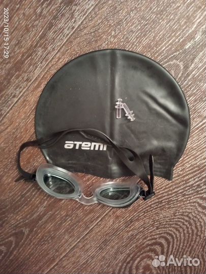 Шапочка детская для плавания новая и очки