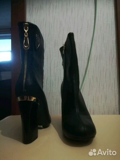 Ботинки весенние