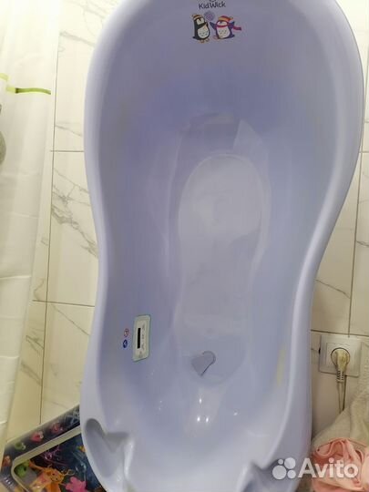 Ванночка для купания с термометром