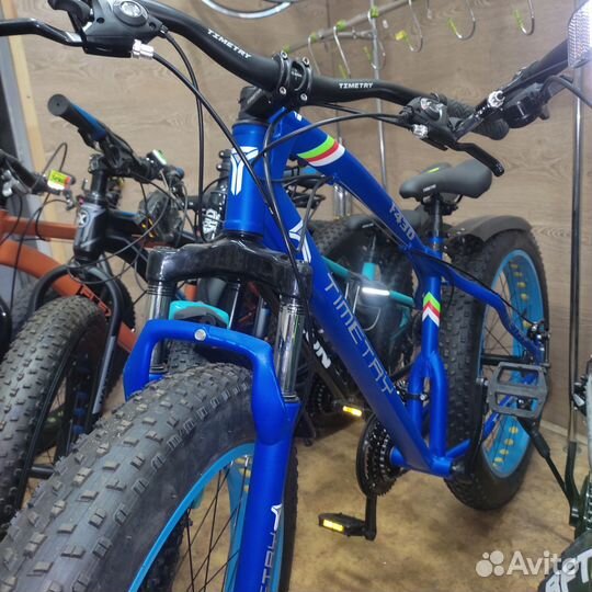 Велосипед с Жирными колесами Fat bike