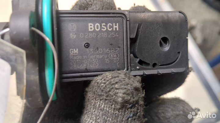 Измеритель потока воздуха Opel Astra J