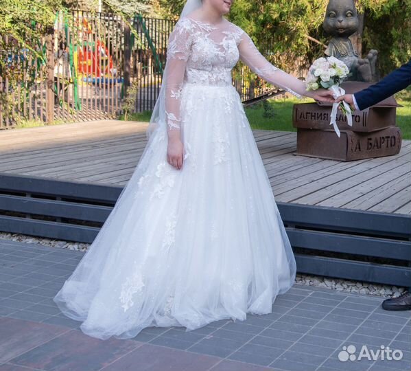 Свадебное платье 44 46