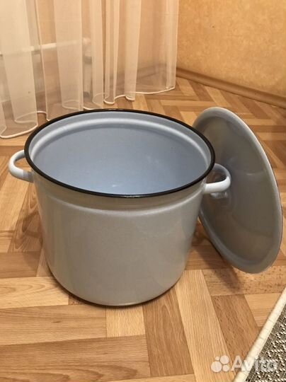 Кастрюля эмалированная 12 литров