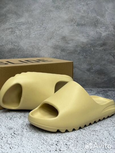 Шлепанцы Adidas Yeezy Slide