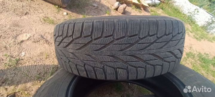 Nokian Tyres Hakkapeliitta R2 SUV 225/65 R17