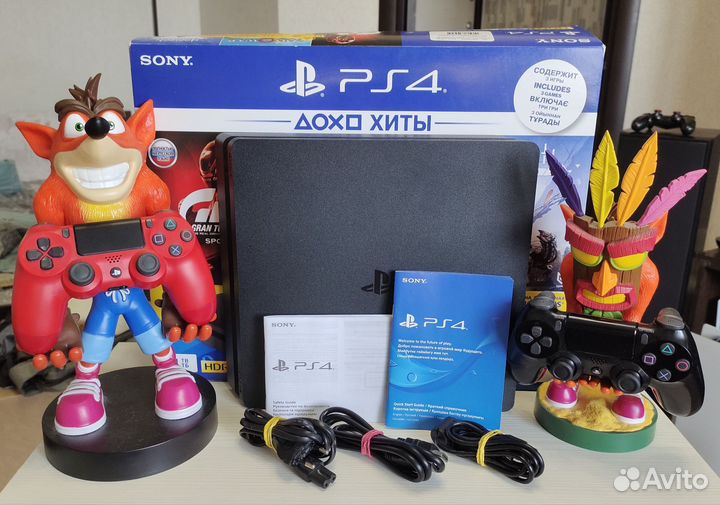 Sony PS4, Slim, 1Tb, 50+ игр, 2 геймпада