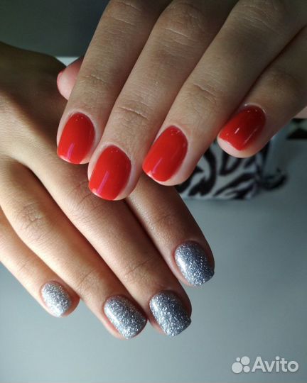 Пудровый маникюр