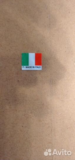 Итальянский деревянный золотой багет